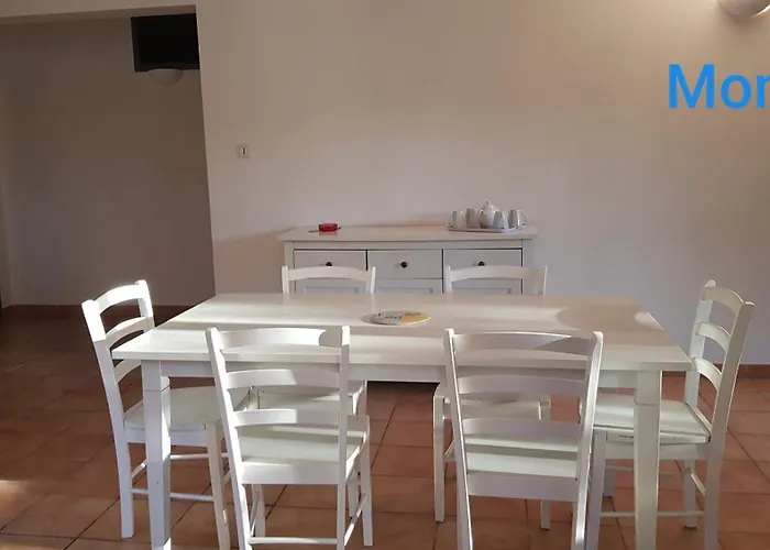 De 90m2 Proche De La Avec Grande Piscine Monti *